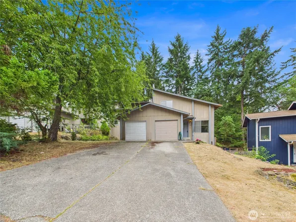 7610 Shilohwood Place NW, Bremerton, WA 98311