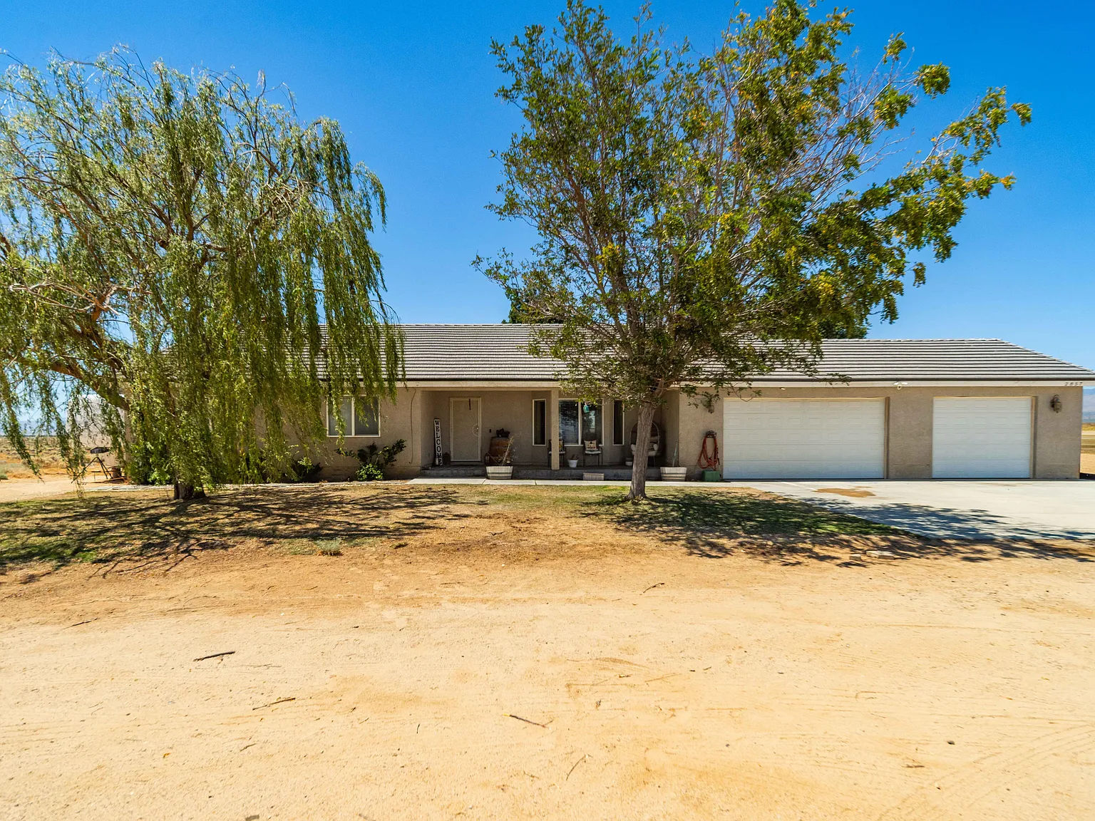 3 bed, 1994 sqft, $3,600 — Photo 2