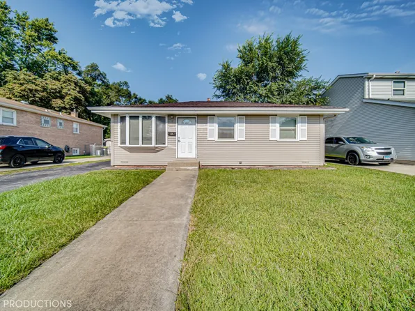 10418 Moody Ave, Chicago Ridge, IL 60415