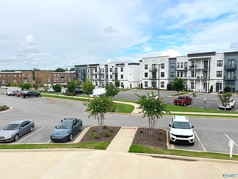 531 Town Madison Blvd — Photo 40