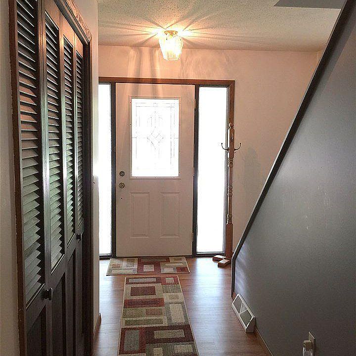 1st image of 65 Edgewood Dr