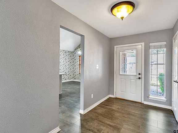 4th image of 106 Whippoorwill Ln