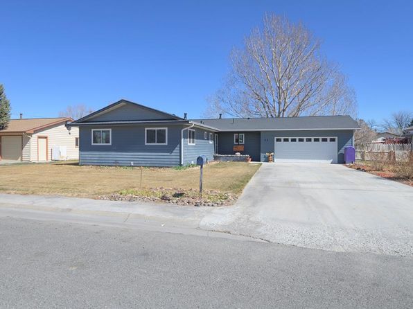 23 Circle Dr, Lovell, WY 82431