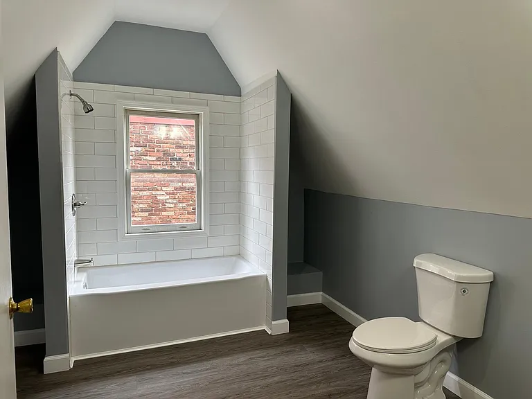 357 Hillcrest Ave — Photo 12