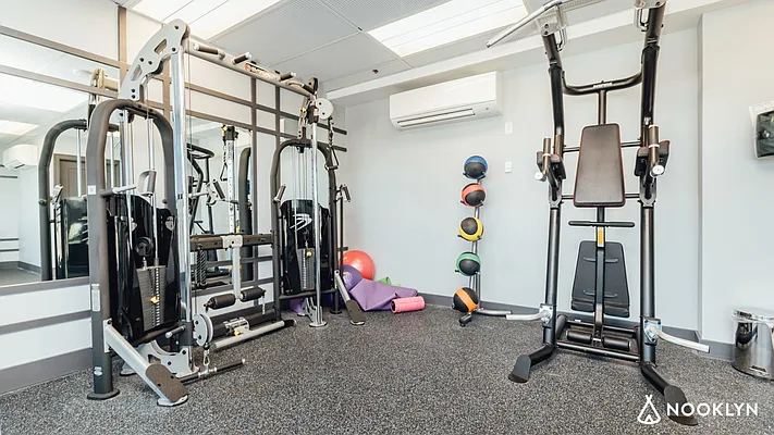 Rented by Nooklyn NYC LLC | media 12