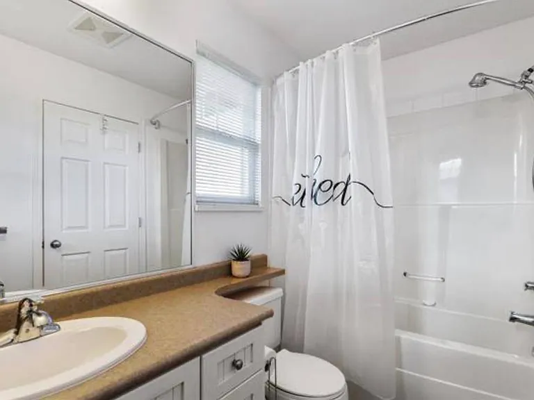 23605 Dewdney Trunk Rd — Photo 18