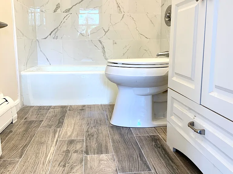 29 Woodbine St #7 — Photo 9