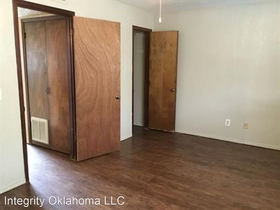 7215 N. Macarthur Blvd. Cherokee Hill Apartments 7215 N Macarthur Blvd Warr Acres OK Zillow