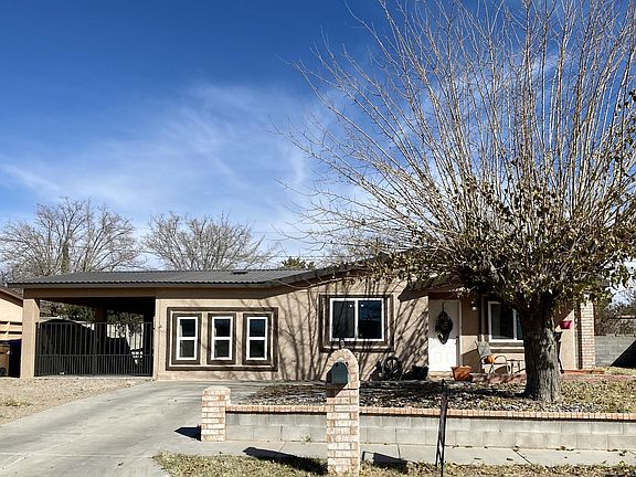 2nd image of 1806 Carlen Ct