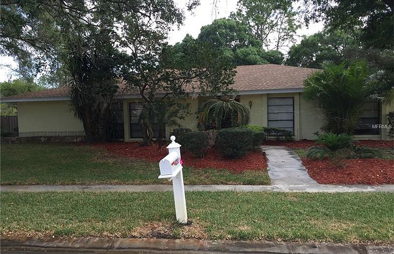 1st image of 4201 Winding Willow Dr