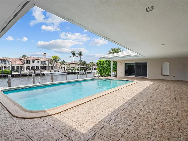 40 Isla Bahia Dr — Photo 28