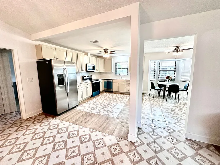 756 Darwin Rd — Photo 15