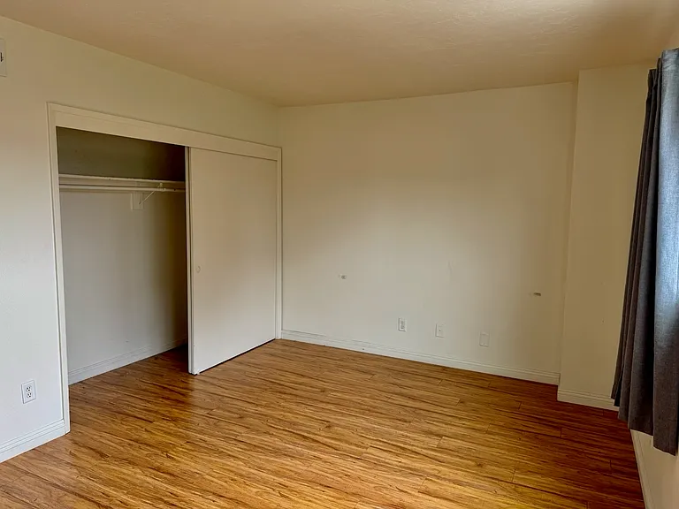 925 Grand Ave #925 — Photo 3