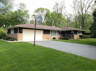 3N561 Woodland Ave, West Chicago, IL