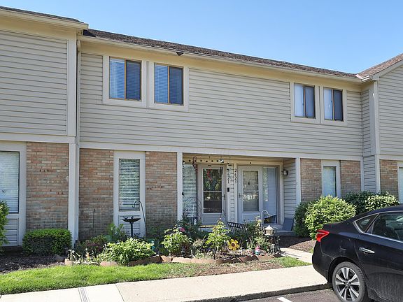 2nd image of 2621 Summer Dr