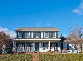 2094 Fairway Ln, Harrisburg, PA 17112