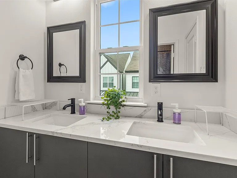 5505 Oakmont Villas Dr — Photo 18