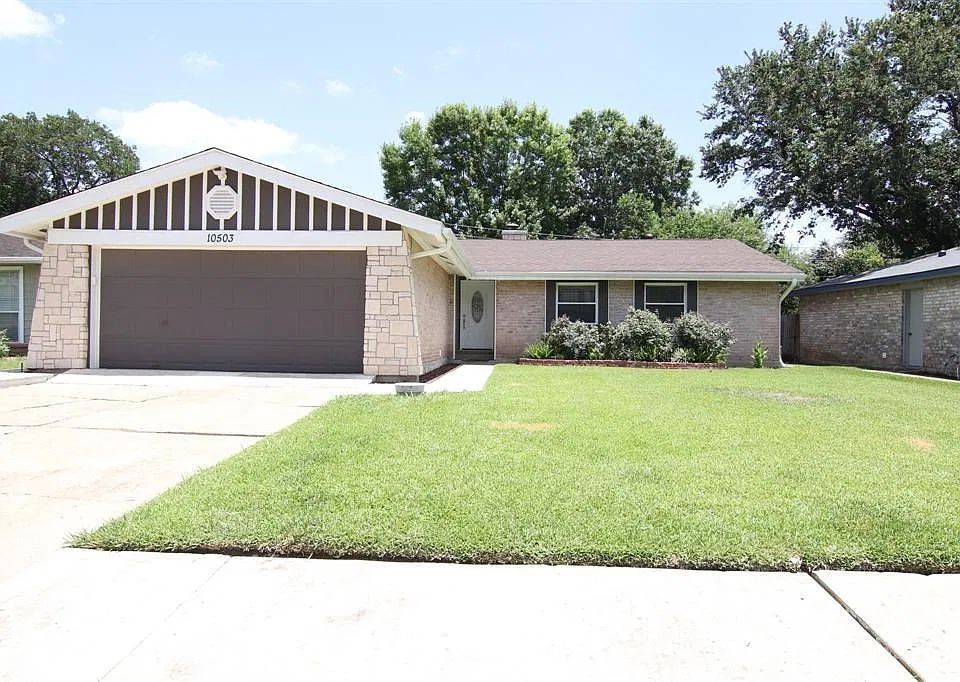 10503 Stockman Ln