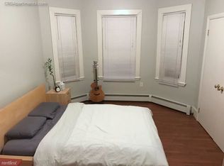 340 Columbia St #3, Cambridge, MA 02141
