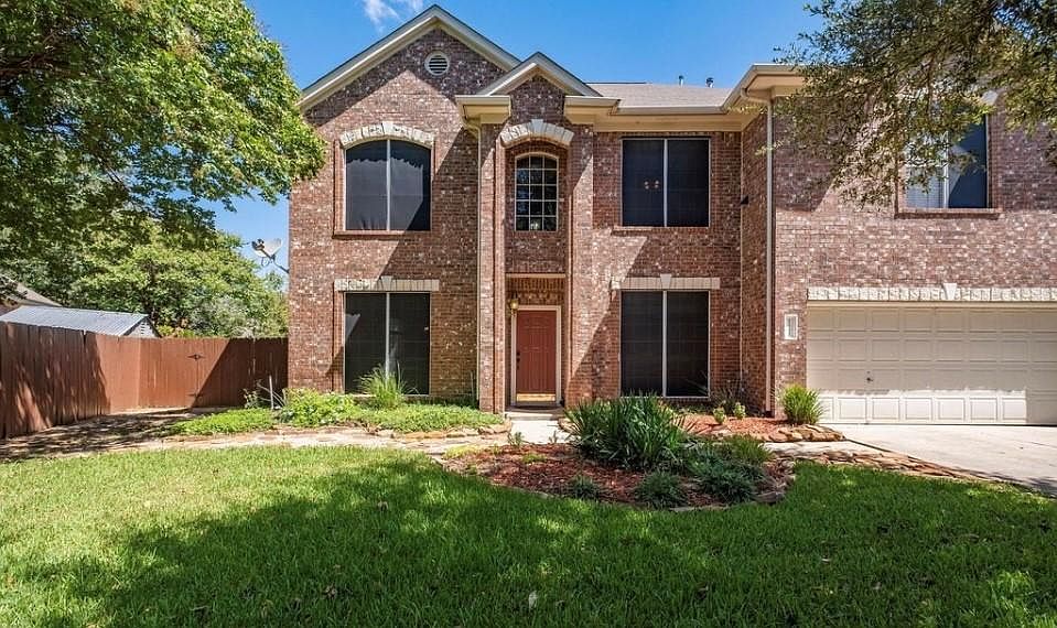 1st image of 1111 Boerne Dr