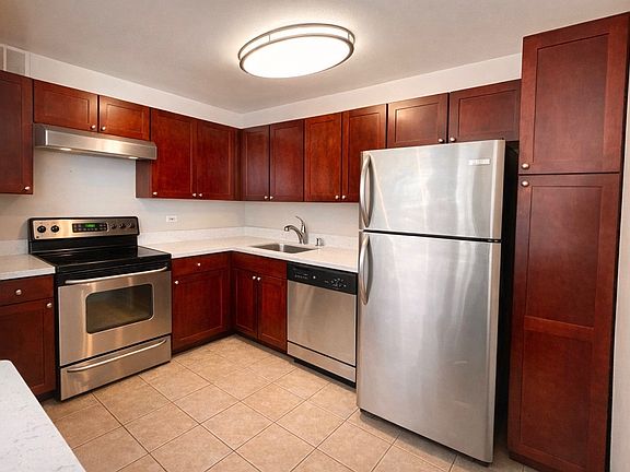 4th image of 655 W Irving Park Rd APT 3604