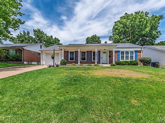 3rd image of 6011 Ranchwood Dr