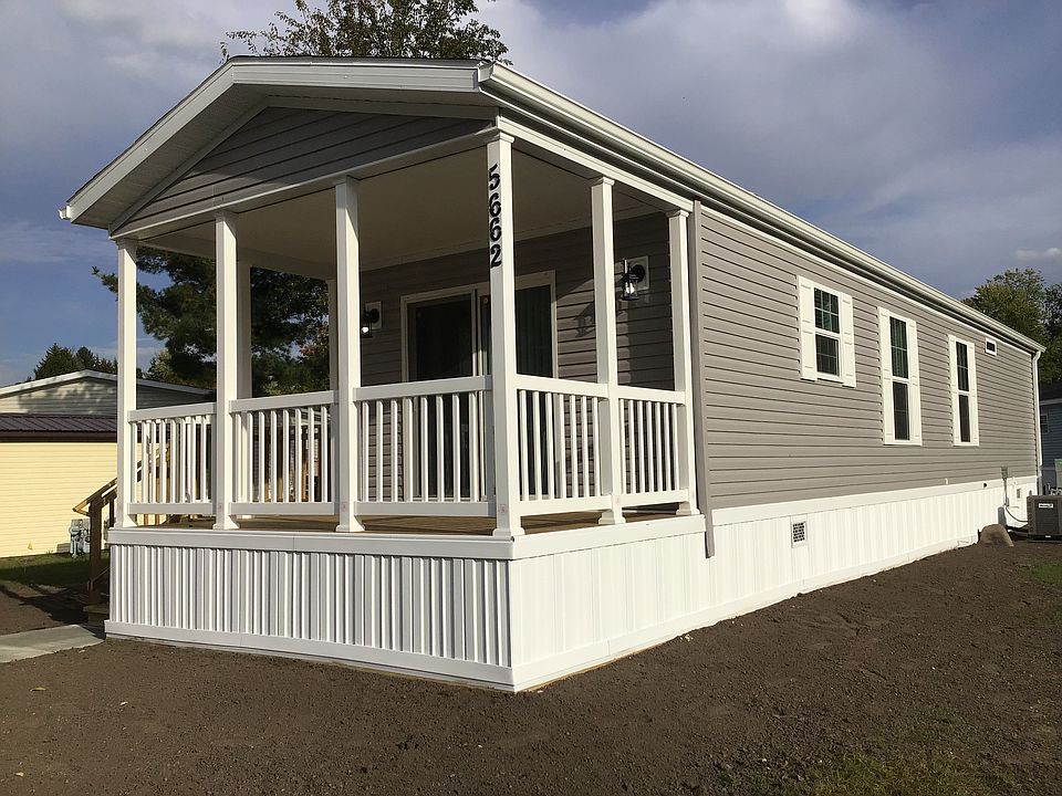 1st image of 5662 Pinebell Ct SE #130