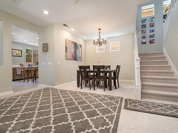 4th image of 3120 La Casa Ct