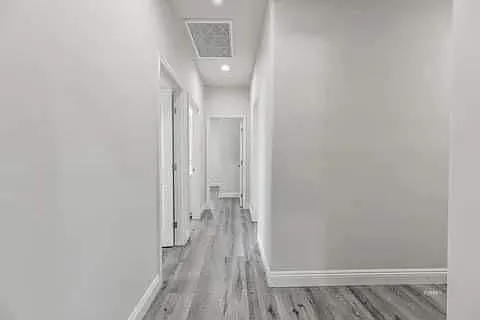 401 Abigail St — Photo 18