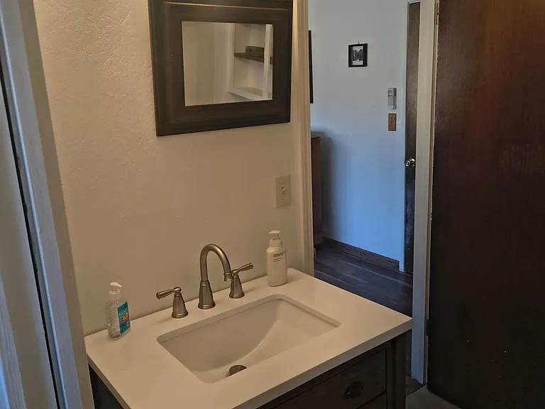 751 Riverside Dr — Photo 12