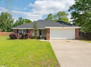 200 Sagebrush Loop, Fairhope, AL 36532