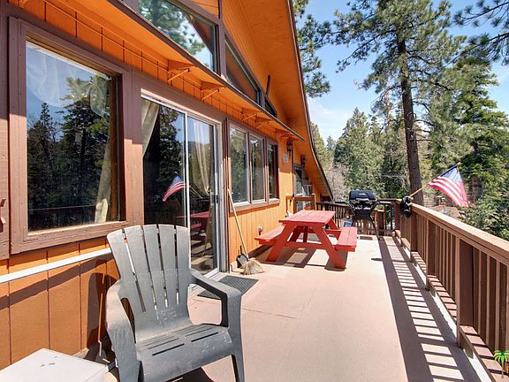 4th image of 789 Silvertip Dr