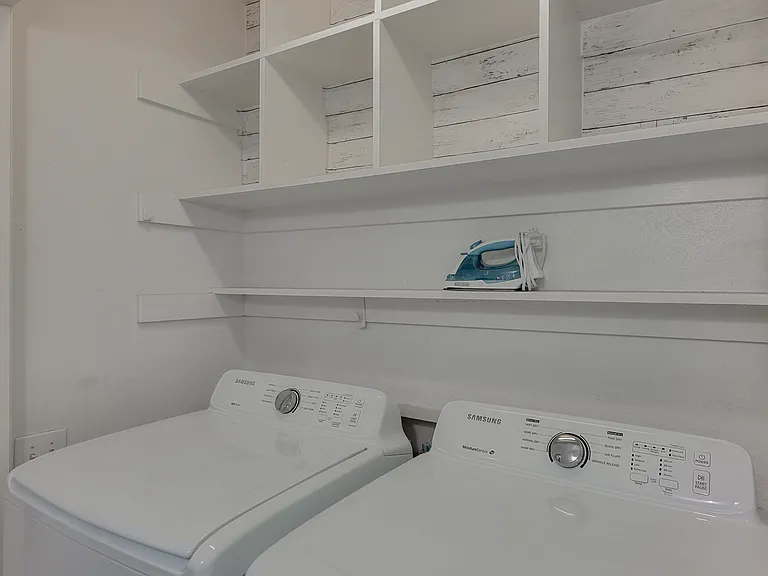 6319 Windmill Cir — Photo 22