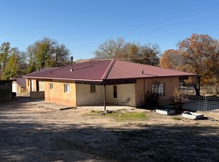 64 El Sitio Rd, Espanola, NM 87532
