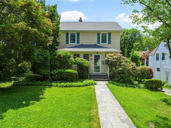 56 Holly Place, Larchmont, NY 10538