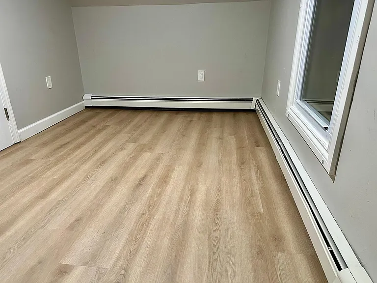 418 Laurel St #3 — Photo 3