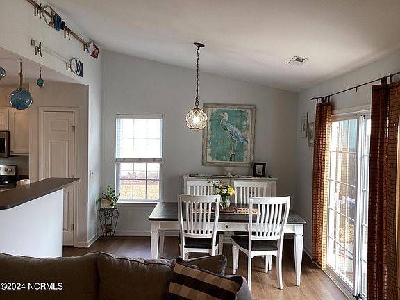 4th image of 4294 Cherry Laurel Lane SE