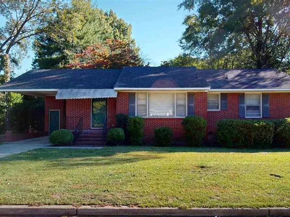305 Cannon Dr, Hartsville, SC 29550
