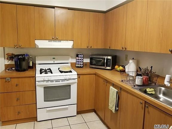 3rd image of 143-02 Hoover Ave #1