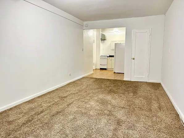 35-38 75th St #2F, Jackson Heights, NY 11372