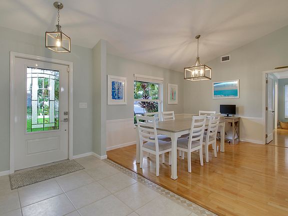 3rd image of 19823 Hibiscus Drive