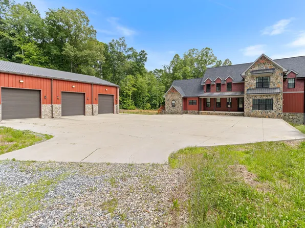 301 Punkin Ridge Ln, Winston Salem, NC 27107