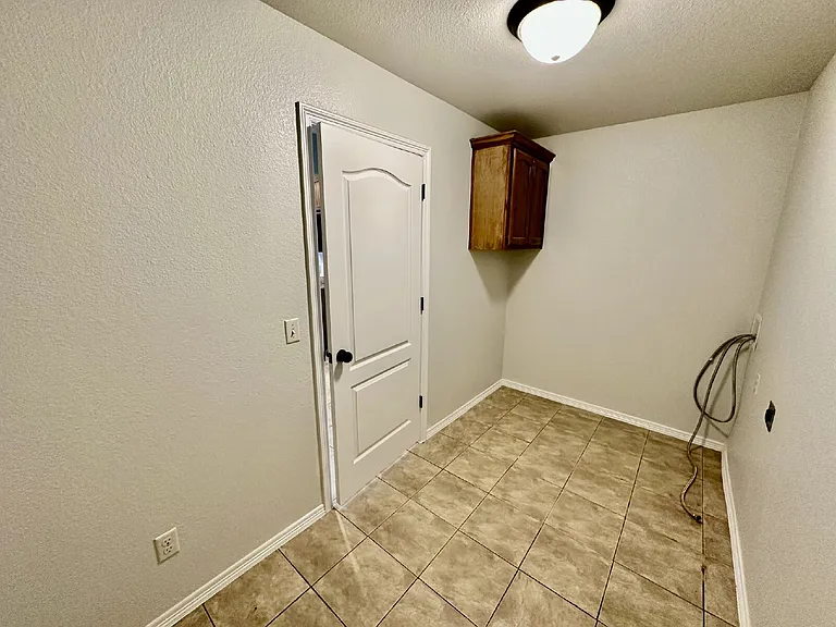 441 Sorrento Dr — Photo 27