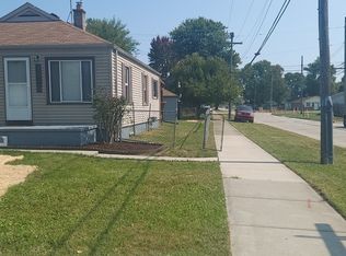 30704 Barrington St, Madison Heights, MI 48071