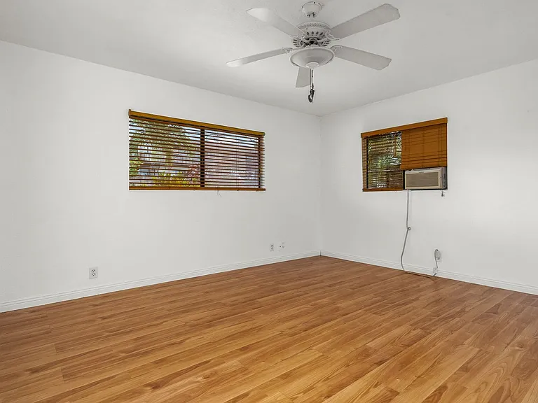 312 Hiolani St #1 — Photo 40