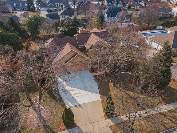 5th image of 3007 Wisteria Ln