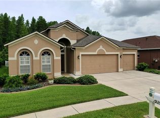 1924 Rensselaer Dr, Zephyrhills, FL 33543