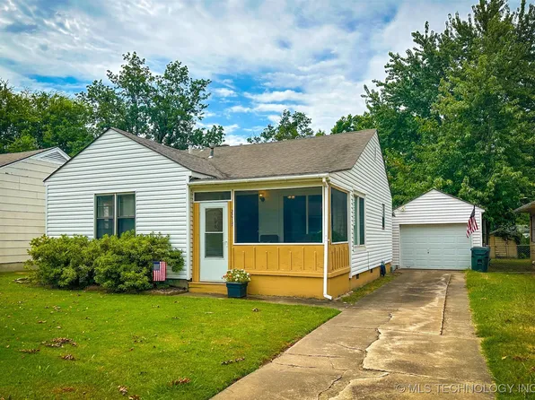 2017 E Okmulgee Ave, Muskogee, OK 74403