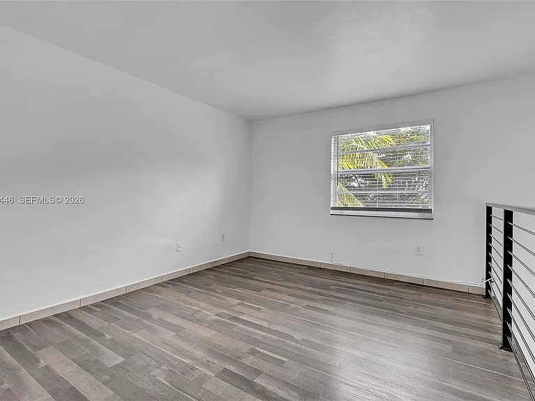 1114 S Douglas Rd #4 — Photo 10