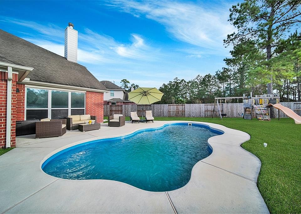 1st image of 25617 Remington Cove Ct